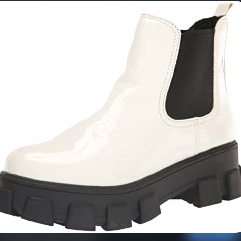Women's White Chelsea Boots